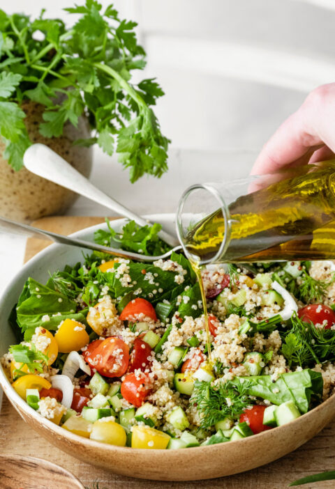 Salade de quinoa aux légumes frais : un plat léger et savoureux